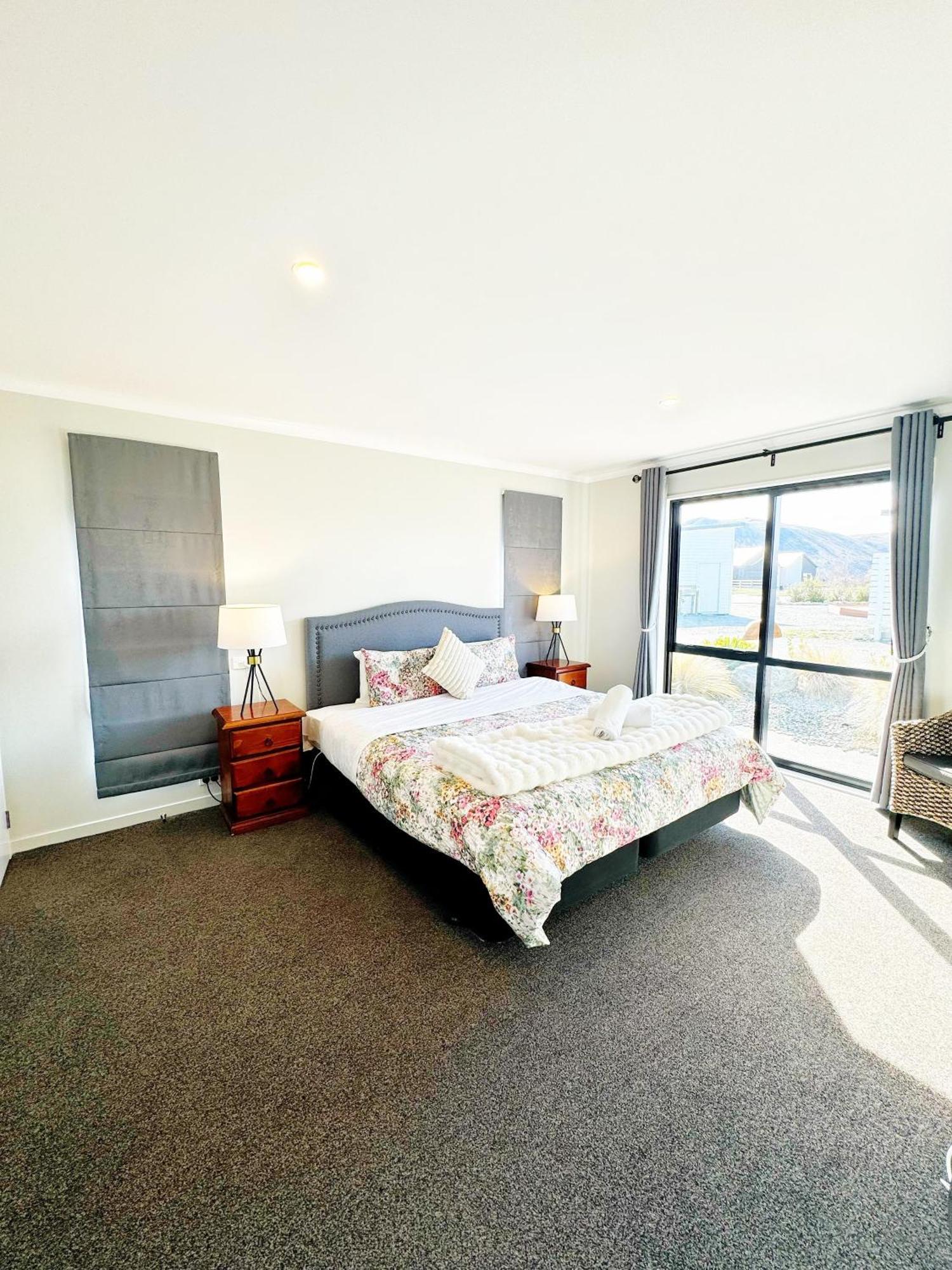 April Lodge Lake Tekapo Εξωτερικό φωτογραφία