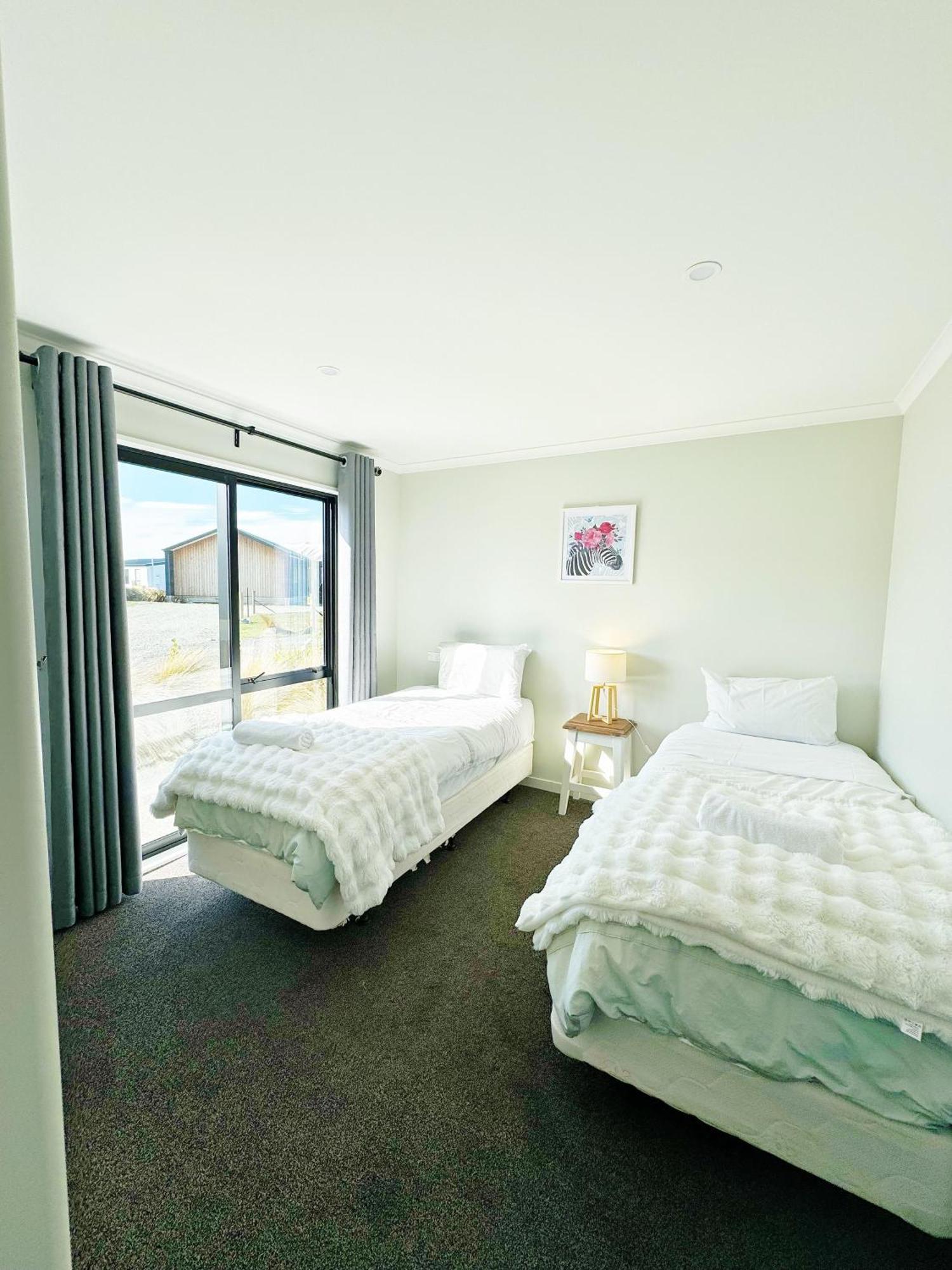 April Lodge Lake Tekapo Εξωτερικό φωτογραφία